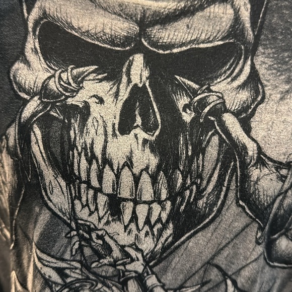 Affliction T-shirt - Picture 5 of 6